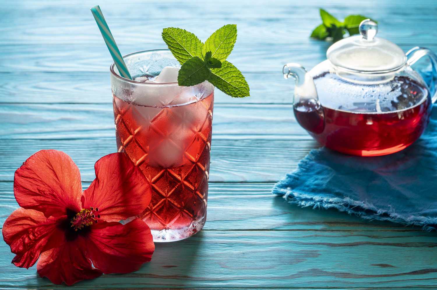 Hibiscus Powder 100% Natural Hibiscus Flower Powder | Tea, Drinks, Smoothies & Recipes | Vegan Friendly | No Added Preservatives | Premium Herbal Powder